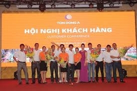 Tổ chức Hội nghị Khách Hàng